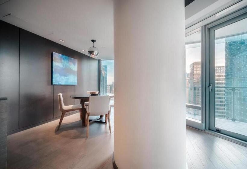 豪华套房, Paradox Hotel Vancouver