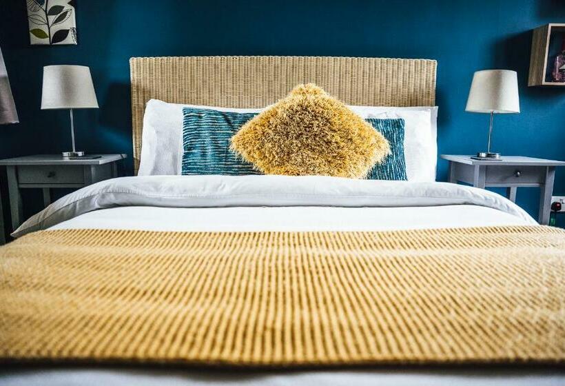 חדר סטנדרט, The Bull Inn