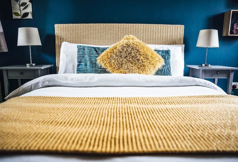 חדר סטנדרט, The Bull Inn