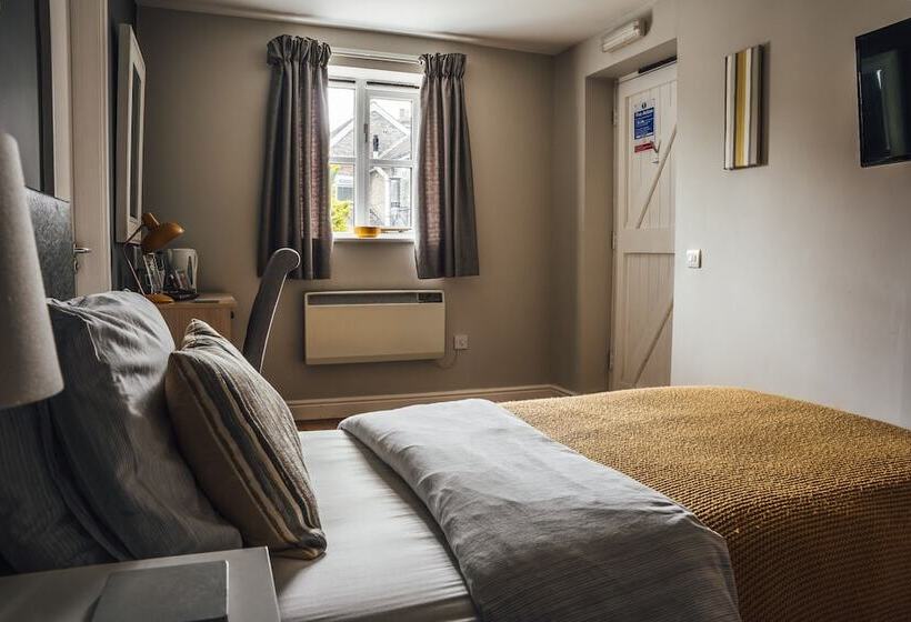 חדר סטנדרט יחיד, The Bull Inn