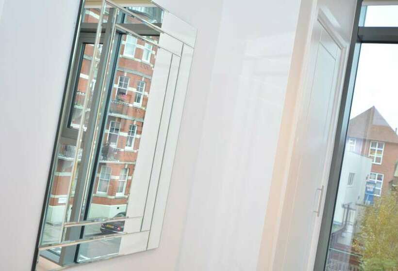 Deluxe Lejlighed 1 Soveværelse, The Kensington Residencies