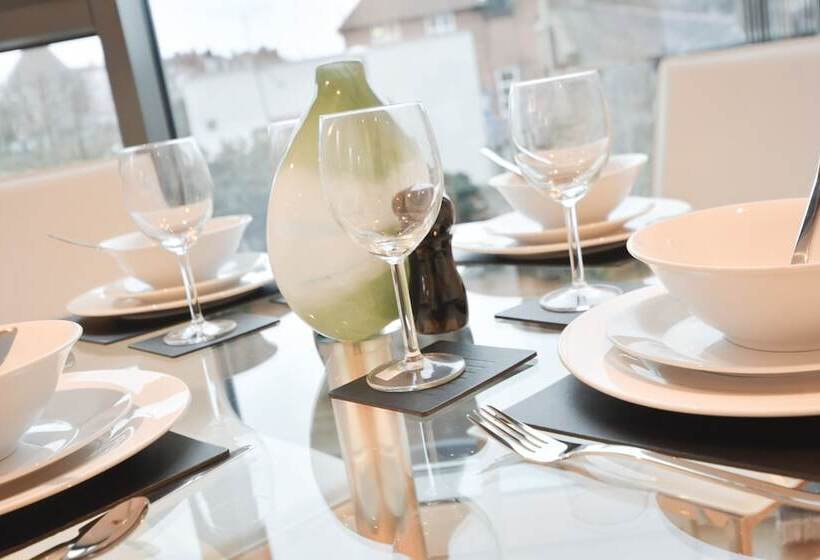 Deluxe Lejlighed 1 Soveværelse, The Kensington Residencies