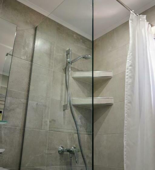 اتاق استاندارد با چشم‌انداز دریا, Villa Levante
