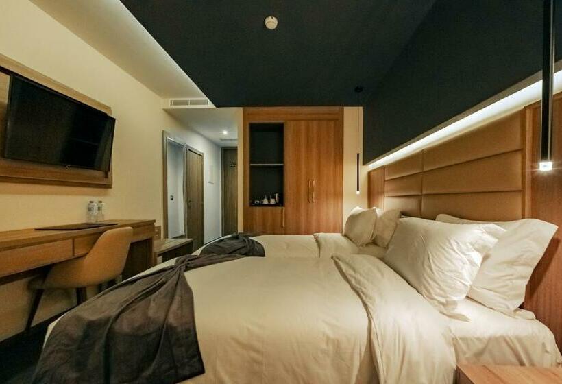 اتاق استاندارد, Ad Hotel Hydra