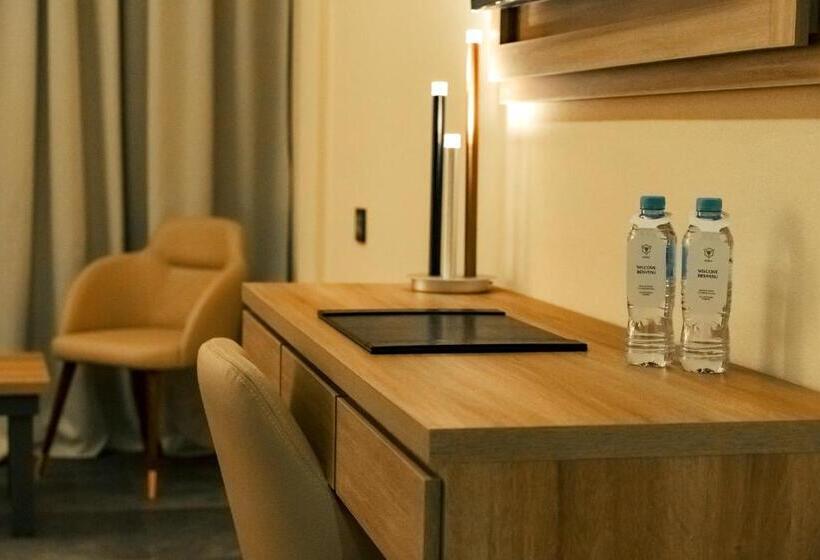 اتاق استاندارد, Ad Hotel Hydra