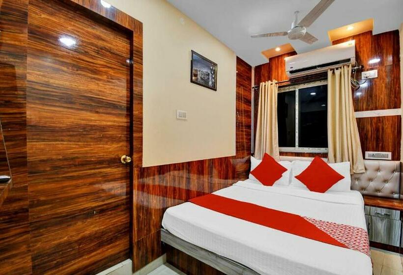 Quarto Triplo Clássico, Oyo Flagship 83977 Zq Guest House