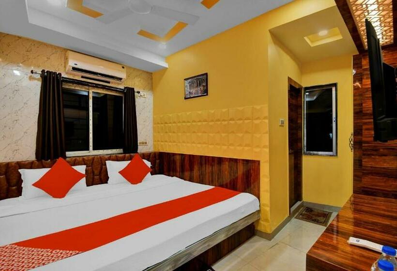 Quarto Triplo Clássico, Oyo Flagship 83977 Zq Guest House