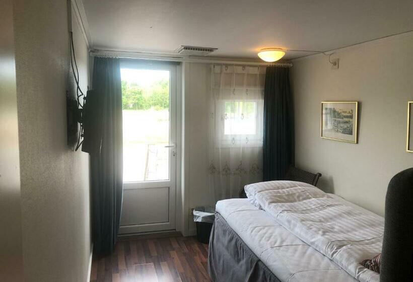 Номер Стандарт Индивидуальный, Skulesjön Hotell