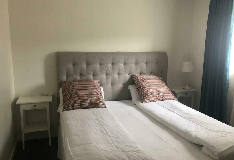 Семейный Номер, Skulesjön Hotell