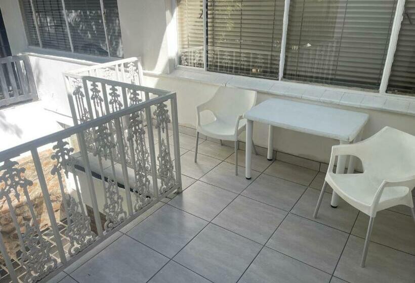 חדר דלוקס עם מרפסת, Grants Hill Inn