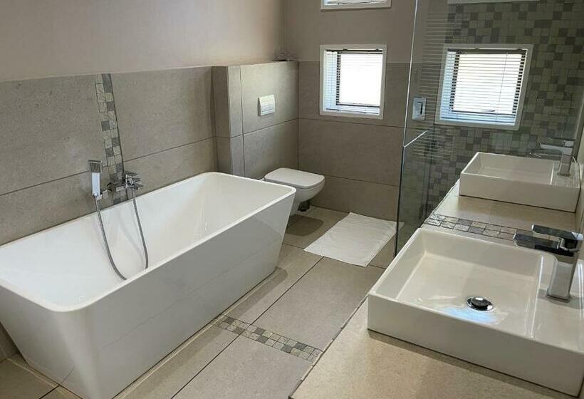 חדר דלוקס עם מרפסת, Grants Hill Inn