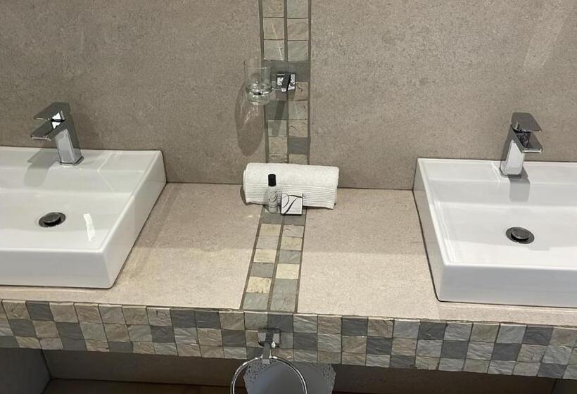 חדר דלוקס עם מרפסת, Grants Hill Inn