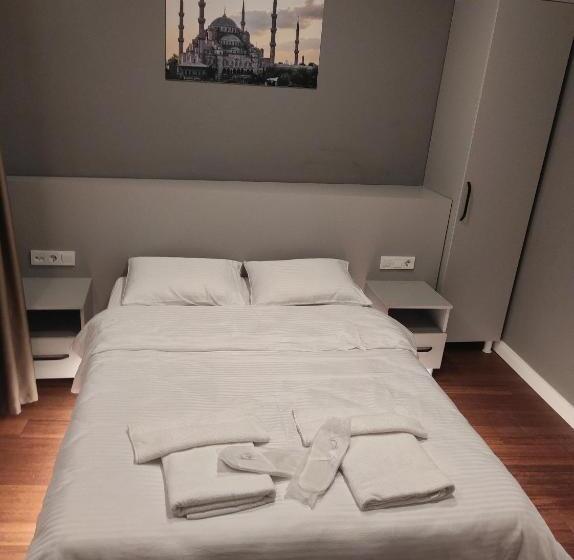 استودیوی لوکس, Gökotta Suite