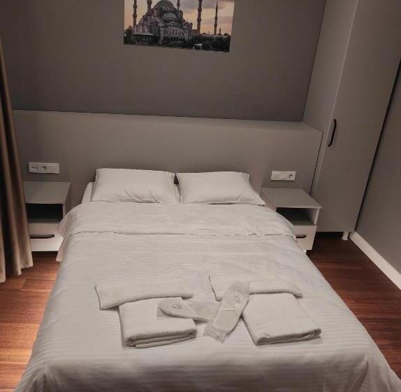 استودیوی لوکس, Gökotta Suite