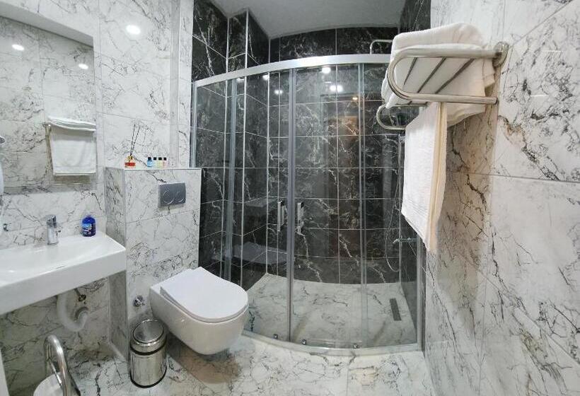 استودیوی لوکس, Gökotta Suite