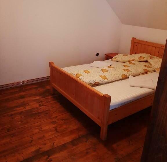 Номер Стандарт Трехместный, Pensiunea Codru