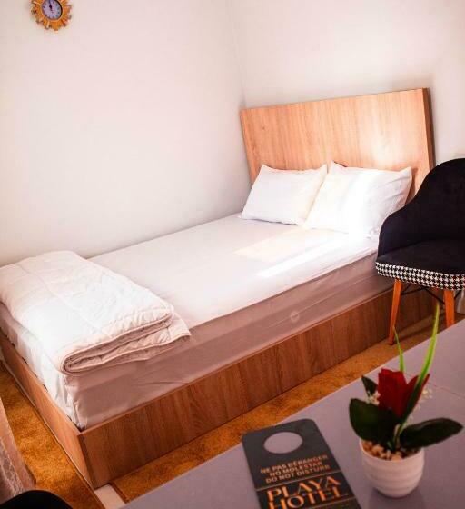 デラックスルーム, Playa