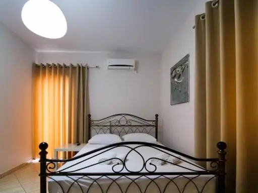 اتاق استاندارد, Vironas