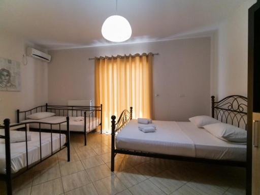 Четырехместный Номер Deluxe, Vironas