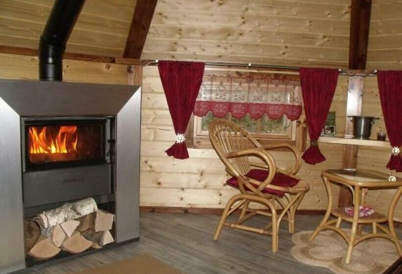 חדר סטנדרט, Escapade Romantique: Cabane Avec Terrasse Panoramique, Poêle à Bois Et éclairage Multicolore   Fr 1