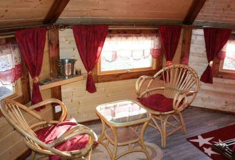 Номер Стандарт, Escapade Romantique: Cabane Avec Terrasse Panoramique, Poêle à Bois Et éclairage Multicolore   Fr 1