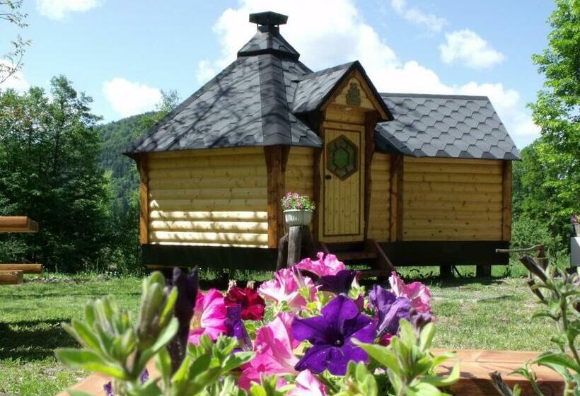 غرفة قياسية, Escapade Romantique: Cabane Avec Terrasse Panoramique, Poêle à Bois Et éclairage Multicolore   Fr 1