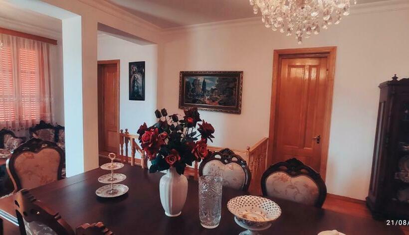 سوییت خانوادگی, Guesthause Bagdati