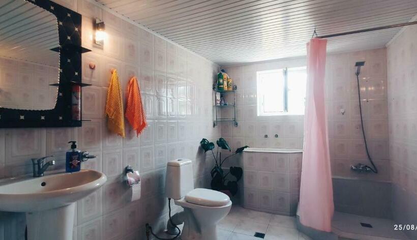 اتاق استاندارد با چشمانداز, Guesthause Bagdati