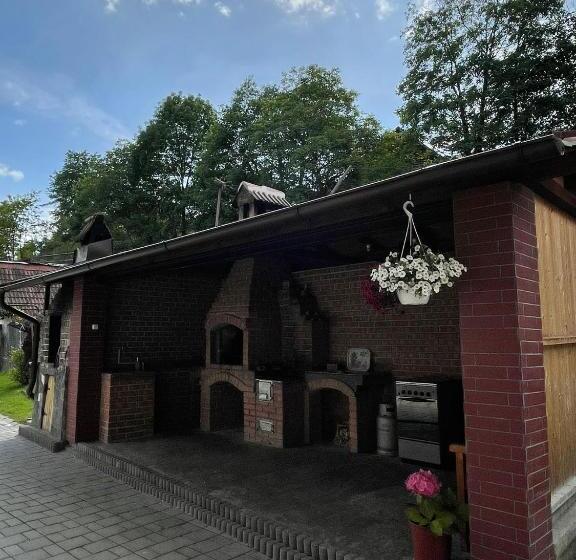 침실 1개 주택, Pensiunea Andora