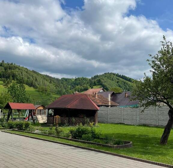 침실 1개 주택, Pensiunea Andora