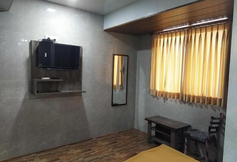 豪华房间, Balaji Residency