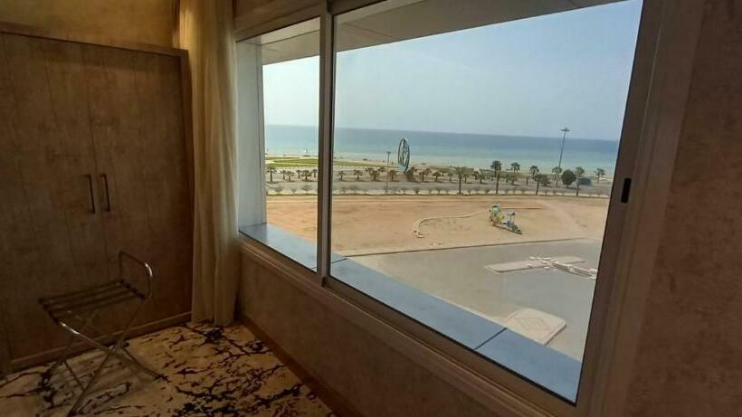 Deluxe Suite Sea View, حياة تاون 3