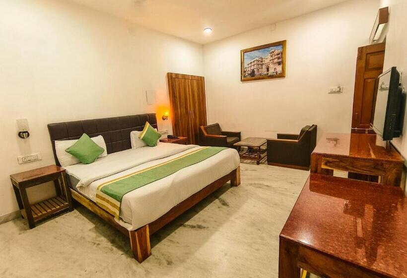 Standard Room King Size Bed, Rajshree Niwas