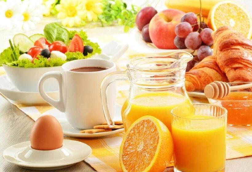 Deluxe Room, Rajshree Niwas