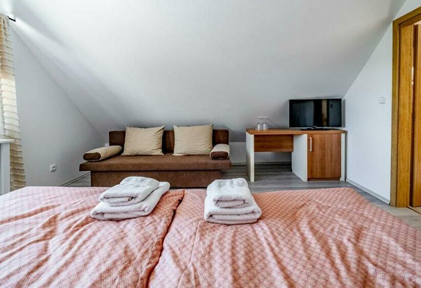 침실 1개 테라스 아파트, U Katalpy