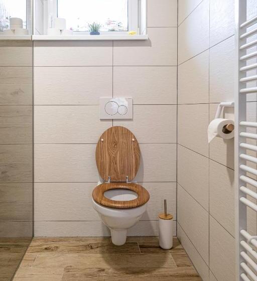 침실 2개 아파트, U Katalpy