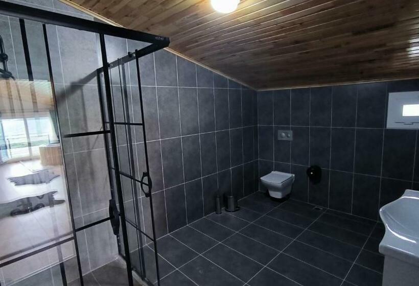 סוויטה משפחתית, Burahan Suite