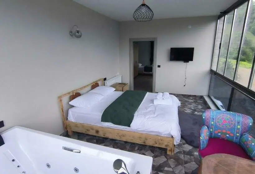 キングサイズベッドのデラックススイート, Burahan Suite
