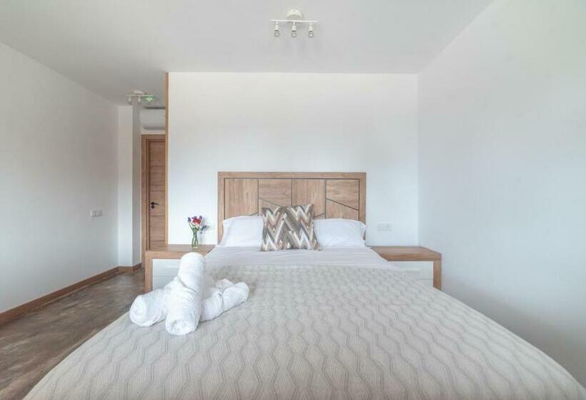 غرفة قياسية, Rural O Salazón