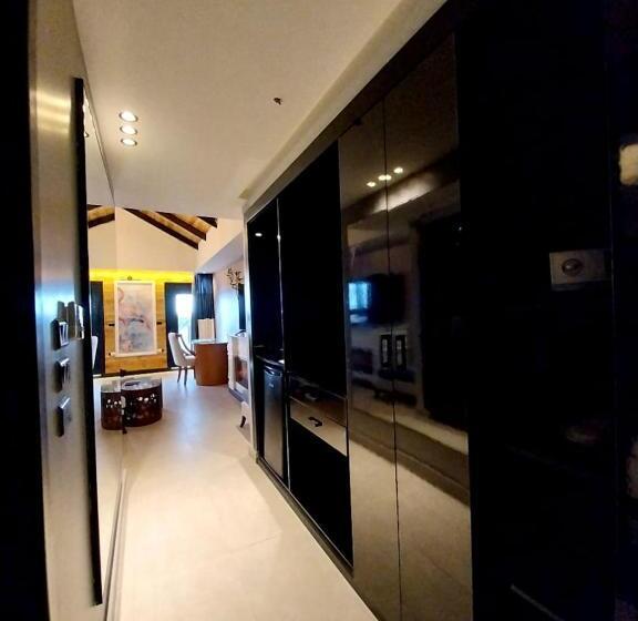 سوئیت جونیور با تراس, Venecia Resort Fayoum