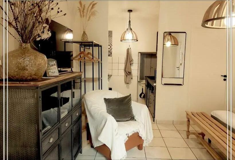 1階の1ベッドルームアパートメント, Appart Hotel Place Des Jolis Rêves