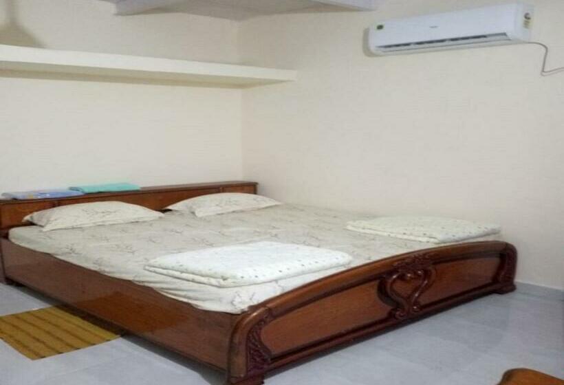 חדר סטנדרט, Manav Farm House Karjat