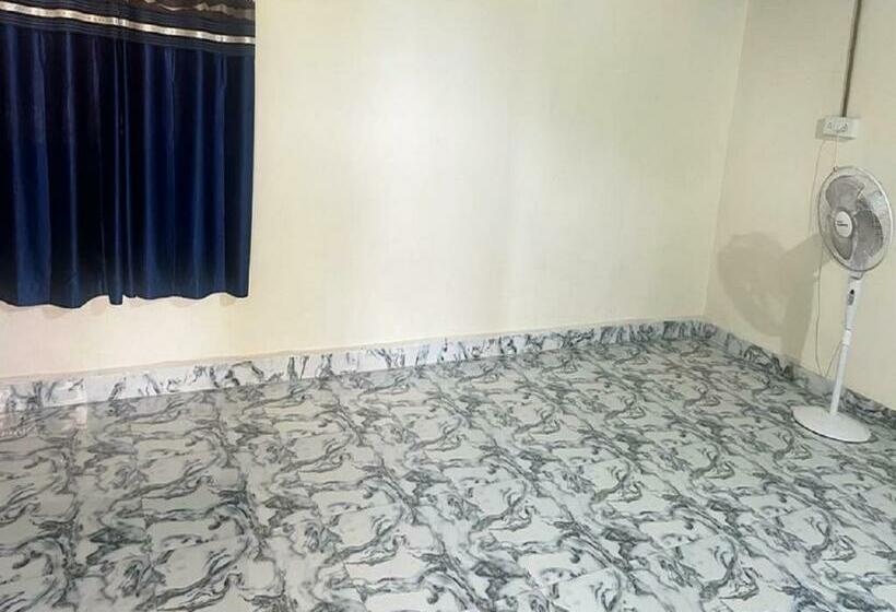 חדר סטנדרט, Manav Farm House Karjat