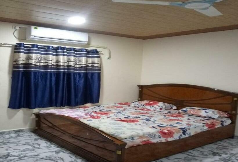 חדר סטנדרט, Manav Farm House Karjat