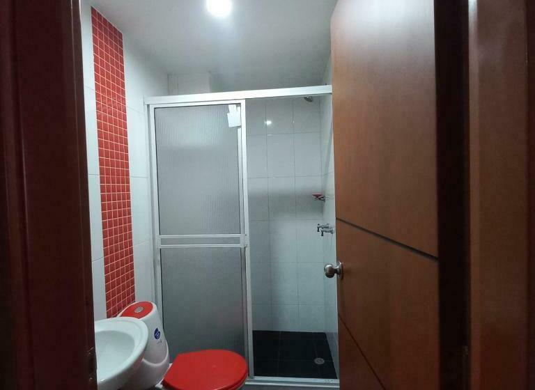 Трежместный Номер Economy, Plaza 6
