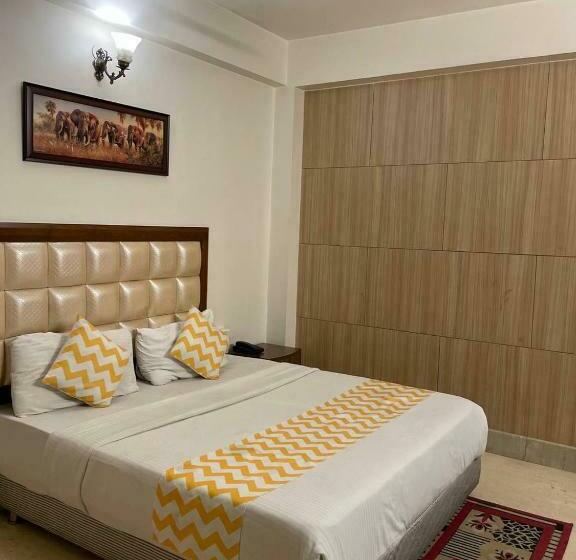اتاق استاندارد با بالکن, Lutyens Villa Guest House Rooms