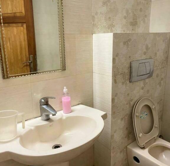 Quarto Estandar com Sacada, Lutyens Villa Guest House Rooms