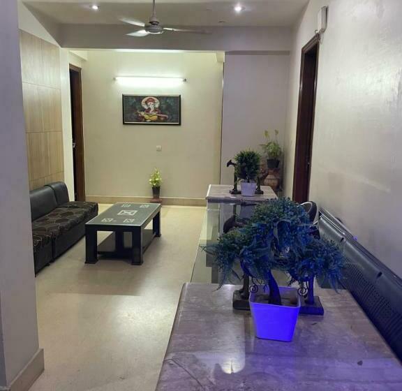 Quarto Estandar com Sacada, Lutyens Villa Guest House Rooms