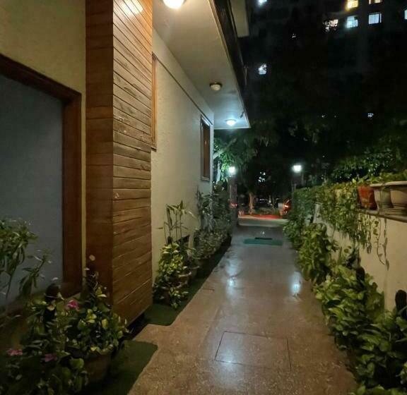 Quarto Estandar com Sacada, Lutyens Villa Guest House Rooms