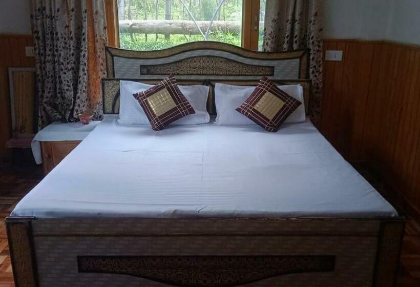 Номер Стандарт, Alpine Lodge And Stays